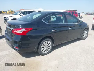 2016 Nissan Sentra SR with VIN 3N1AB7AP0GL640633, listed as a IAAI auction lot 41833162 with 119,794 mi miles and . Bid and sale history available at DreamBid. Image 4.