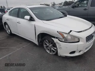 2010 Nissan Maxima 3.5 S with VIN 1N4AA5AP1AC861767, listed as a IAAI auction lot 41887974 with 127,697 mi miles. Bid and sale history available at carsss.com. Image 1.