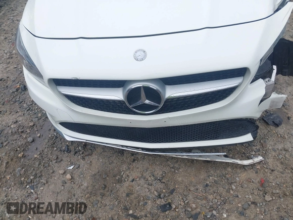2017 Mercedes-Benz CLA 250 z VIN WDDSJ4EB8HN447834, wystawiony jako IAAI lot #41940656 z przebiegiem 84 132 mil mil oraz . Historia ofert i sprzedaży dostępna na DreamBid. Obrazek 19.