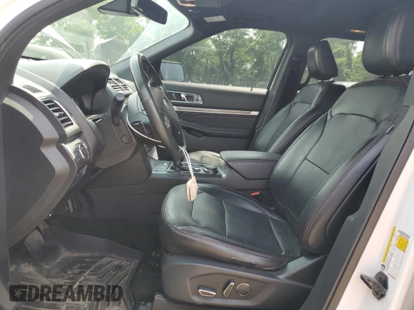 2018 Ford Explorer Sport z VIN 1FM5K8GTXJGA40833, wystawiony jako Copart lot #60527975 z przebiegiem 123 544 mil mil oraz Szkoda całkowita • Salvage title. Historia ofert i sprzedaży dostępna na DreamBid. Obrazek 7.