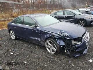 2013 Audi S4 Prestige with VIN WAUKGAFL3DA239955, listed as a Copart auction lot 84562334 with 137,186 mi miles and Salvage Title. Bid and sale history available at carsss.com. Image 4.