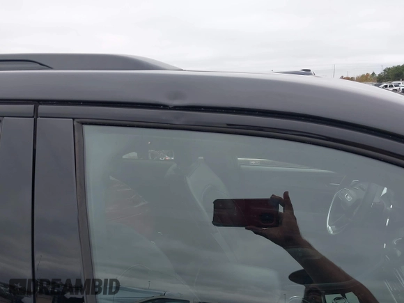 2023 Jeep Grand Cherokee Laredo z VIN 1C4RJHAG7PC661998, wystawiony jako IAAI lot #41104990 z przebiegiem 43 718 mil mil oraz . Historia ofert i sprzedaży dostępna na DreamBid. Obrazek 19.
