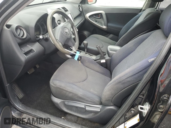 2006 Toyota RAV4 Sport with VIN JTMBD32V066007088, listed as a Copart auction lot 61424555 with 175,276 mi miles and Salvage title. Bid and sale history available at DreamBid. Image 7.