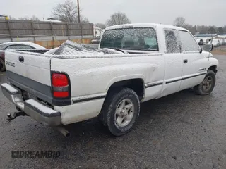 1997 Dodge 1500 with VIN 3B7HC13Y8VG787591, listed as a IAAI auction lot 41493641 with 281,506 mi miles and . Bid and sale history available at DreamBid. Image 4.
