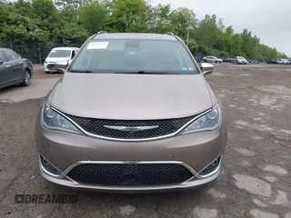 2017 Chrysler Pacifica Limited with VIN 2C4RC1GG4HR537737, listed as a IAAI auction lot 42151937 with 162,473 mi miles and . Bid and sale history available at DreamBid. Image 13.