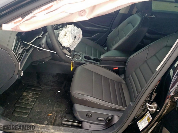 2024 Volkswagen Jetta SE with VIN 3VWEM7BU4RM022075, listed as a Copart auction lot 51198535 with 13,031 mi miles and Salvage Title. Bid and sale history available at carsss.com. Image 7.