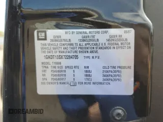 2007 GMC Envoy SLE z VIN 1GKDT13SX72284705, wystawiony jako Copart lot #53304425 z przebiegiem 103 203 mil mil oraz Czysty tytuł • Clean title. Historia ofert i sprzedaży dostępna na DreamBid. Obrazek 13.