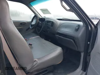 1999 Ford F-150 с VIN 2FTRX17W0XCB16529, выставлен на аукционе IAAI как лот 42040891 с пробегом 186 172 миль миль и . История ставок и продаж доступна на DreamBid. Изображение 5.