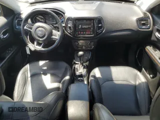 2018 Jeep Compass Limited z VIN 3C4NJDCB9JT143430, wystawiony jako Copart lot #60709655 z przebiegiem 87 539 mil mil oraz Szkoda całkowita • Salvage title. Historia ofert i sprzedaży dostępna na DreamBid. Obrazek 8.