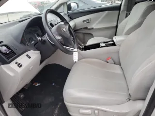 2010 Toyota Venza z VIN 4T3ZA3BB9AU032334, wystawiony jako Copart lot #86554934 z przebiegiem 166 615 mil mil oraz Szkoda całkowita • Salvage title. Historia ofert i sprzedaży dostępna na DreamBid. Obrazek 7.
