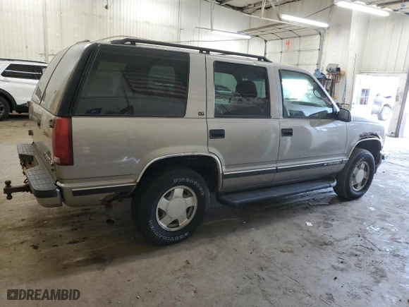 1999 Chevrolet Tahoe Z71 with VIN 1GNEK13R0XJ514524, listed as a Copart auction lot 75630694 with 177,027 mi miles and Clean Title. Bid and sale history available at carsss.com. Image 3.