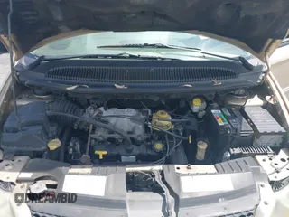 2001 Dodge Caravan ES with VIN 2B8GP54L51R198959, listed as a IAAI auction lot 41941050 with 208,396 mi miles and . Bid and sale history available at carsss.com. Image 10.