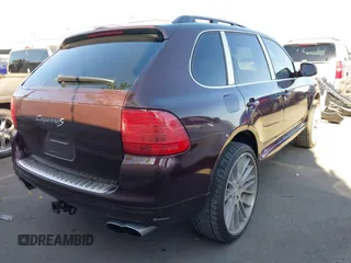 2006 Porsche Cayenne S with VIN WP1AB29P56LA62851, listed as a IAAI auction lot 41986415 with 197,783 mi miles. Bid and sale history available at carsss.com. Image 4.