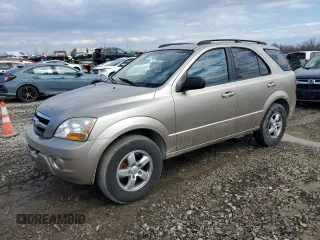 2009 Kia Sorento LX with VIN KNDJC735X95873606, listed as a Copart auction lot 45270245 with 125,606 mi miles and Salvage Title. Bid and sale history available at carsss.com. Image 1.