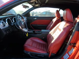 2005 Ford Mustang GT Deluxe with VIN 1ZVHT85H555246184, listed as a Copart auction lot 80784214 with 99,288 mi miles and Salvage Title. Bid and sale history available at DreamBid. Image 7.