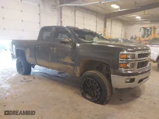 2015 Chevrolet Silverado 1500 LT with VIN 1GCVKRECXFZ354846, listed as a IAAI auction lot 41252244 with 216,467 mi miles. Bid and sale history available at carsss.com. Image 1.