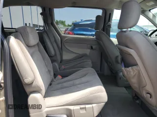2005 Dodge Caravan SE с VIN 2D4GP24RX5R360598, выставлен на аукционе Copart как лот 60288075 с пробегом 126 609 миль миль и На запчасти • Non repairable. История ставок и продаж доступна на DreamBid. Изображение 11.
