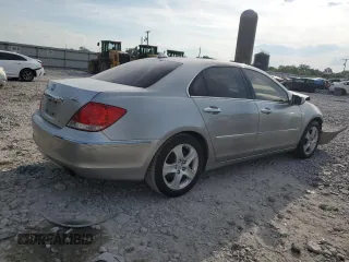 2008 Acura RL with VIN JH4KB16588C000526, listed as a Copart auction lot 71908554 with 181,038 mi miles and Salvage Title. Bid and sale history available at DreamBid. Image 3.