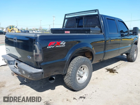 2007 Ford Super Duty F-250 XL with VIN 1FTSW21P27EA19760, listed as a IAAI auction lot 41959940 with 313,508 mi miles. Bid and sale history available at carsss.com. Image 4.