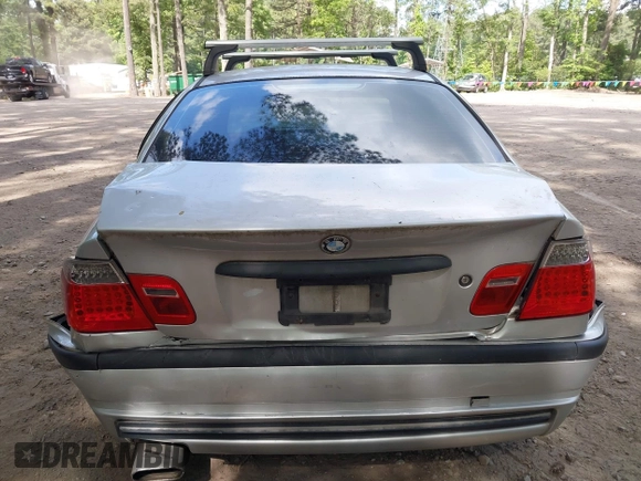 2002 BMW 3 Series 325i with VIN WBAEV33402KL67282, listed as a IAAI auction lot 42441449 with 169,287 mi miles and . Bid and sale history available at DreamBid. Image 16.