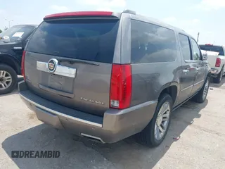 2014 Cadillac Escalade ESV Platinum with VIN 1GYS3KEF9ER241951, listed as a IAAI auction lot 42329074 with 239,665 mi miles and . Bid and sale history available at DreamBid. Image 4.
