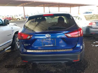 2017 Nissan Rogue S z VIN JN1BJ1CP0HW004324, wystawiony jako IAAI lot #41462611 z przebiegiem 50 488 mil mil oraz . Historia ofert i sprzedaży dostępna na DreamBid. Obrazek 16.