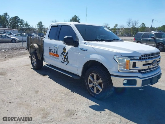 2018 Ford F-150 XL with VIN 1FTEX1EB6JKD87919, listed as a IAAI auction lot 38943767 with 182,253 mi miles. Bid and sale history available at carsss.com. Image 1.