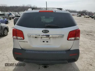 2013 Kia Sorento LX with VIN 5XYKT4A22DG332352, listed as a Copart auction lot 47687195 with 0 mi miles and Clean Title. Bid and sale history available at carsss.com. Image 6.