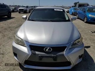 2014 Lexus CT 200h z VIN JTHKD5BH0E2194200, wystawiony jako Copart lot #58271635 z przebiegiem 178 791 mil mil oraz Szkody całkowita. Historia ofert i sprzedaży dostępna na DreamBid. Obrazek 5.