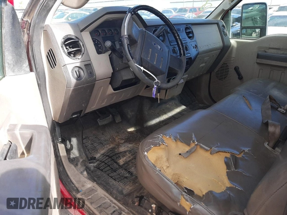 2008 Ford F-250 XL with VIN 1FTSX20508EE35630, listed as a Copart auction lot 53877234 with 117,312 mi miles and Clean title. Bid and sale history available at DreamBid. Image 8.