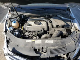 2015 Volkswagen CC R-Line with VIN WVWBN7AN8FE819508, listed as a Copart auction lot 73240474 with 81,604 mi miles and Salvage Title. Bid and sale history available at carsss.com. Image 11.