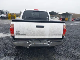 2007 Toyota Tacoma with VIN 5TELU42N97Z447826, listed as a IAAI auction lot 41862267 with 194,545 mi miles and . Bid and sale history available at DreamBid. Image 16.