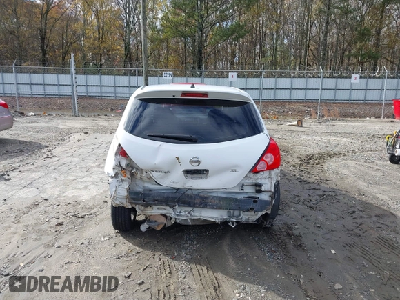 2011 Nissan Versa S с VIN 3N1BC1CP8BL377408, выставлен на аукционе IAAI как лот 41080991 с пробегом 121 541 миль миль и . История ставок и продаж доступна на DreamBid. Изображение 16.