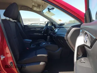 2017 Nissan Rogue SL with VIN JN8AT2MV7HW277674, listed as a IAAI auction lot 41837800 with 99,301 mi miles. Bid and sale history available at carsss.com. Image 5.