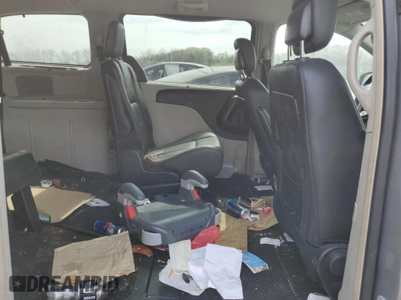 2016 Chrysler Town & Country Touring with VIN 2C4RC1BG0GR253155, listed as a Copart auction lot 54407055 with 117,181 mi miles and Salvage Title. Bid and sale history available at carsss.com. Image 11.