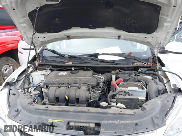 2014 Nissan Sentra SR z VIN 3N1AB7AP2EL640016, wystawiony jako IAAI lot #42253092 z przebiegiem 105 760 mil mil oraz . Historia ofert i sprzedaży dostępna na DreamBid. Obrazek 10.