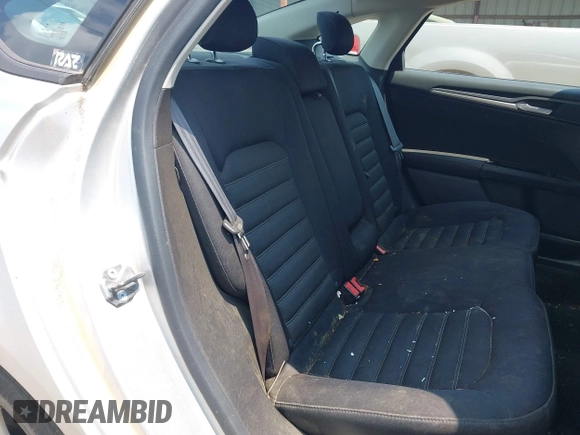 2013 Ford Fusion SE with VIN 3FA6P0H77DR340071, listed as a IAAI auction lot 42378047 with 189,218 mi miles and . Bid and sale history available at DreamBid. Image 8.