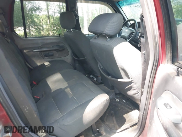 2001 Ford Explorer Sport Trac z VIN 1FMZU67EX1UA94698, wystawiony jako IAAI lot #42764474 z przebiegiem 299 653 mil mil oraz . Historia ofert i sprzedaży dostępna na DreamBid. Obrazek 8.