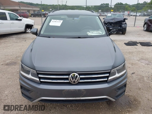 2019 Volkswagen Tiguan S с VIN 3VV1B7AX1KM062009, выставлен на аукционе IAAI как лот 42587119 с пробегом 57 836 миль миль и . История ставок и продаж доступна на DreamBid. Изображение 13.
