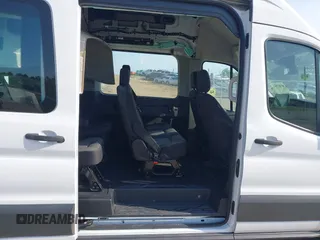 2022 Ford Transit Passenger XL with VIN 1FBAX2X8XNKA29271, listed as a IAAI auction lot 41987994 with 81,961 mi miles and . Bid and sale history available at DreamBid. Image 8.
