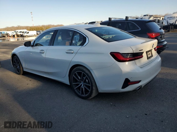2020 BMW 3 Series 330i xDrive with VIN WBA5R7C05LFH70437, listed as a Copart auction lot 47979785 with 70,224 mi miles and Salvage Title. Bid and sale history available at DreamBid. Image 2.