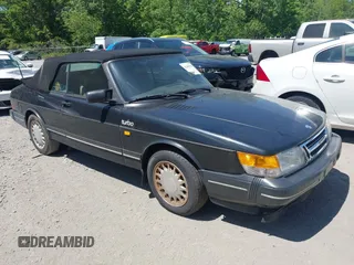 1989 Saab 900 z VIN YS3AT76L1K7021013, wystawiony jako IAAI lot #42305023 z przebiegiem 131 593 mil mil oraz . Historia ofert i sprzedaży dostępna na DreamBid. Obrazek 1.