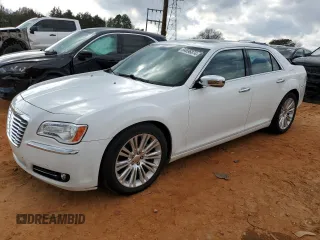 2014 Chrysler 300 with VIN 2C3CCAET6EH382944, listed as a Copart auction lot 84696874 with 252,750 mi miles and Salvage Title. Bid and sale history available at carsss.com. Image 1.