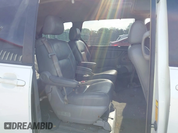 2004 Toyota Sienna XLE with VIN 5TDZA22C04S123985, listed as a IAAI auction lot 42173778 with 400,646 mi miles and . Bid and sale history available at carsss.com. Image 8.