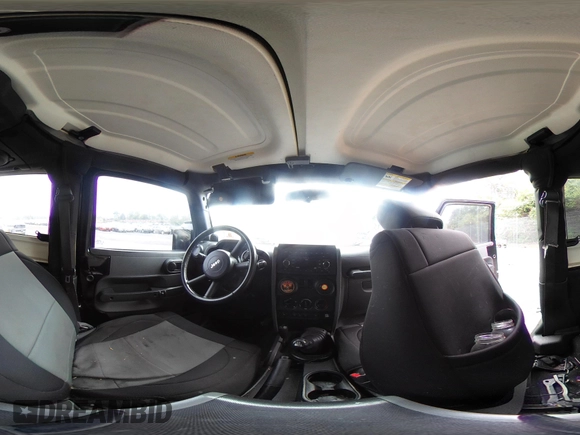 2007 Jeep Wrangler Rubicon with VIN 1J4GA64117L149666, listed as a IAAI auction lot 42252464 with 100,791 mi miles and . Bid and sale history available at DreamBid. Image 19.