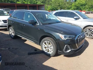 2024 Audi Q3 S line Premium z VIN WA1DECF35R1095131, wystawiony jako IAAI lot #42313681 z przebiegiem 31 510 mil mil oraz . Historia ofert i sprzedaży dostępna na DreamBid. Obrazek 1.
