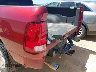 2015 Ram 1500 Lone Star z VIN 1C6RR6LT5FS565385, wystawiony jako IAAI lot #41744194 z przebiegiem 119 250 mil mil oraz . Historia ofert i sprzedaży dostępna na DreamBid. Obrazek 20.