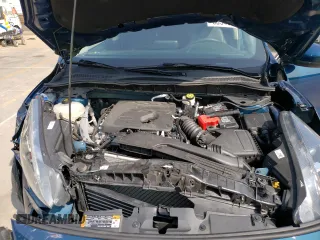 2020 Ford Escape SEL with VIN 1FMCU0H63LUA08628, listed as a Copart auction lot 60546095 with 33,439 mi miles and Salvage title. Bid and sale history available at DreamBid. Image 12.