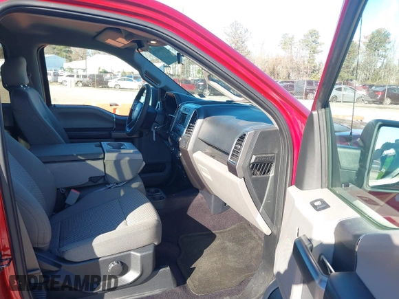 2015 Ford F-150 XLT with VIN 1FTEW1EP3FKF13367, listed as a IAAI auction lot 40994830 with 70,728 mi miles. Bid and sale history available at carsss.com. Image 5.