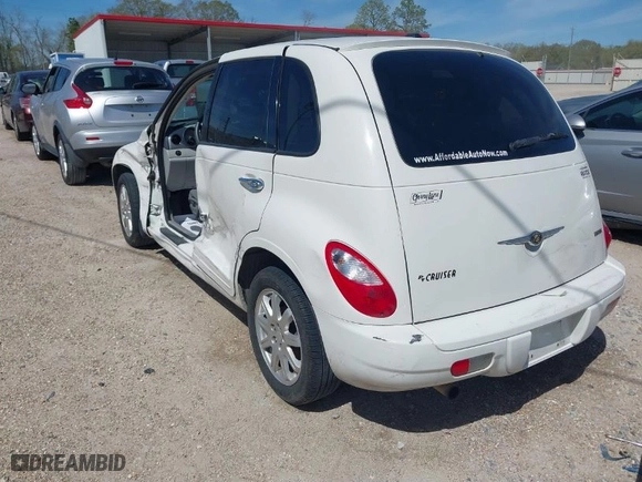 2008 Chrysler PT Cruiser Touring with VIN 3A8FY58B68T157562, listed as a IAAI auction lot 41828284 with 140,336 mi miles. Bid and sale history available at carsss.com. Image 3.